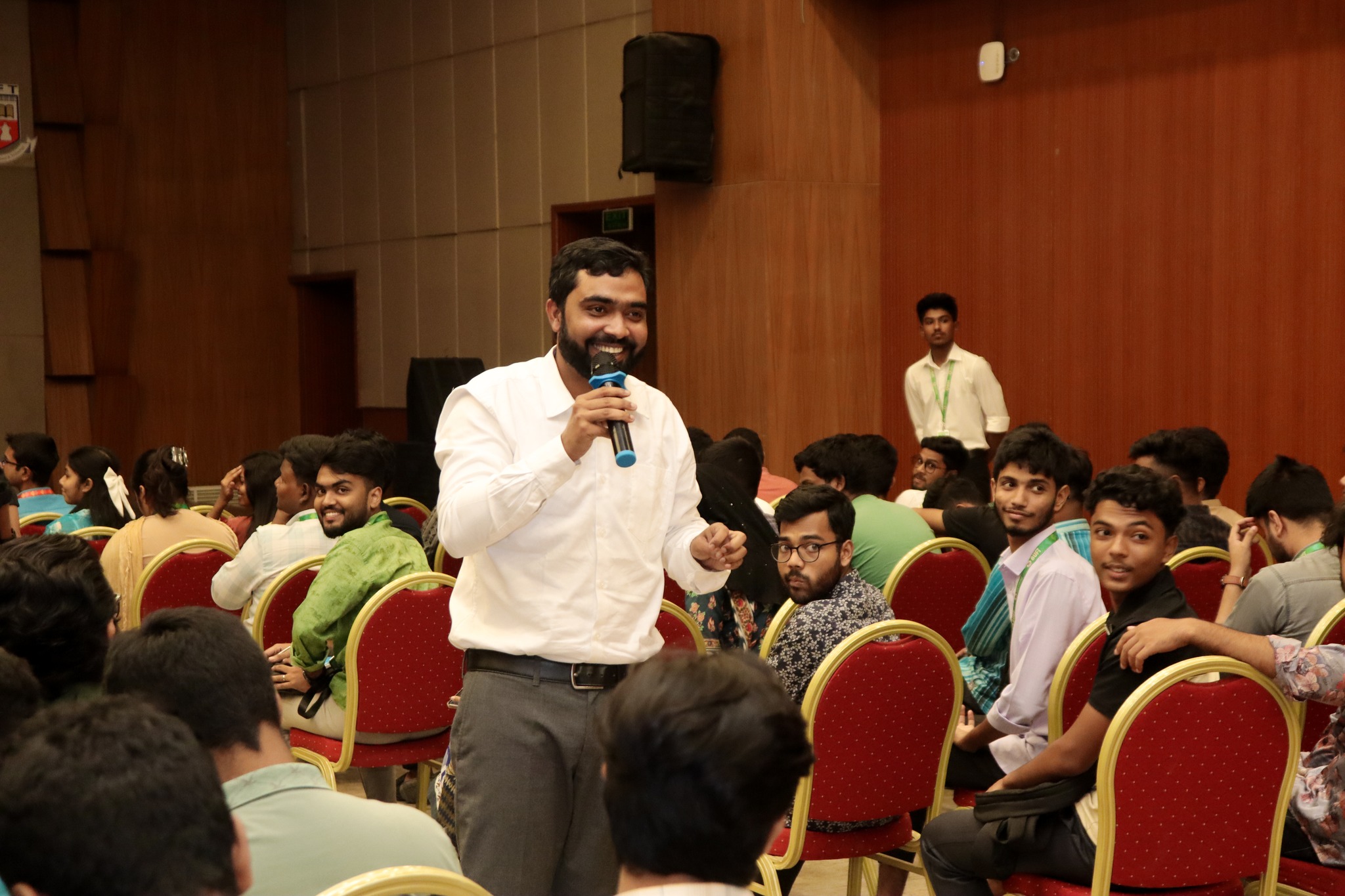Seminar on "𝐋𝐞𝐚𝐝𝐢𝐧𝐠 𝐭𝐡𝐞 𝐅𝐮𝐭𝐮𝐫𝐞 𝐓𝐡𝐫𝐨𝐮𝐠𝐡 𝐒𝐮𝐬𝐭𝐚𝐢𝐧𝐚𝐛𝐢𝐥𝐢𝐭𝐲" organized by BGMEA University of Fashion & Technology